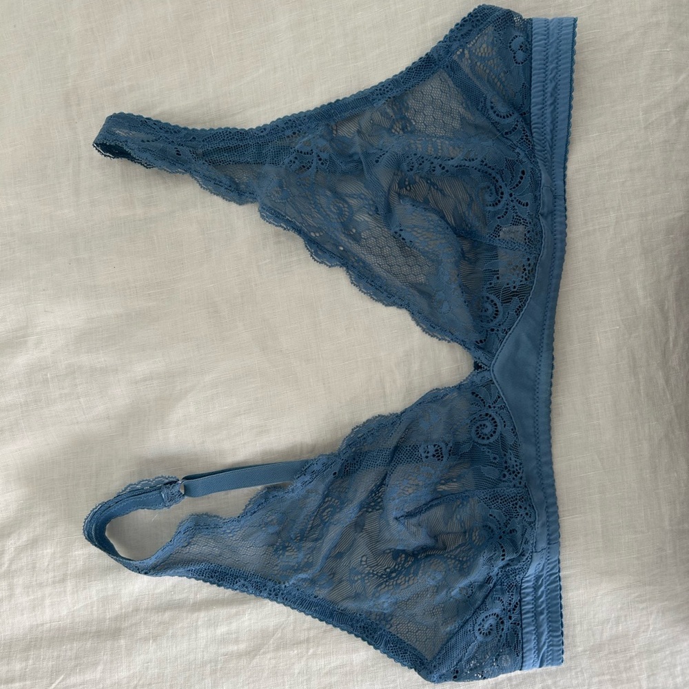 Cosabella Blue Lace Bralette with Floral Detailing